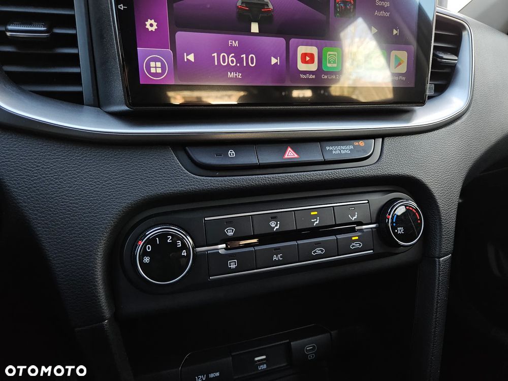 Kia Ceed 1.5 T-GDI S - 35