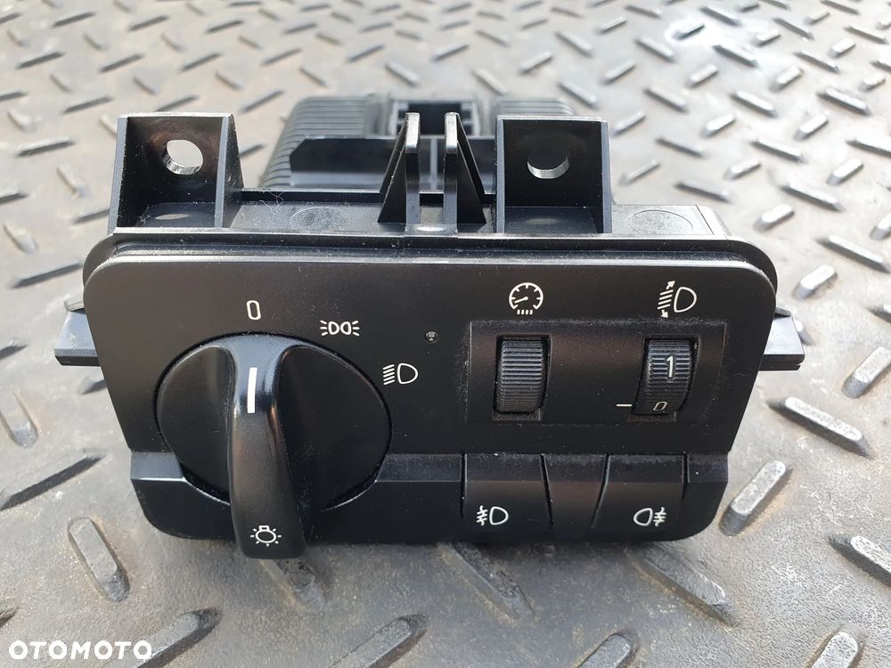 BMW E46 LIFT PANEL STEROWANIA PRZEŁĄCZNIK ŚWIATEŁ OŚWIETLENIA 6936831 - 1