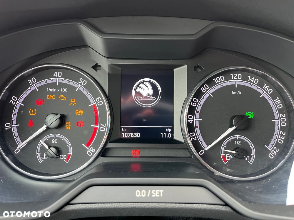 Skoda Octavia 1.5 TSI ACT DSG Style - 24