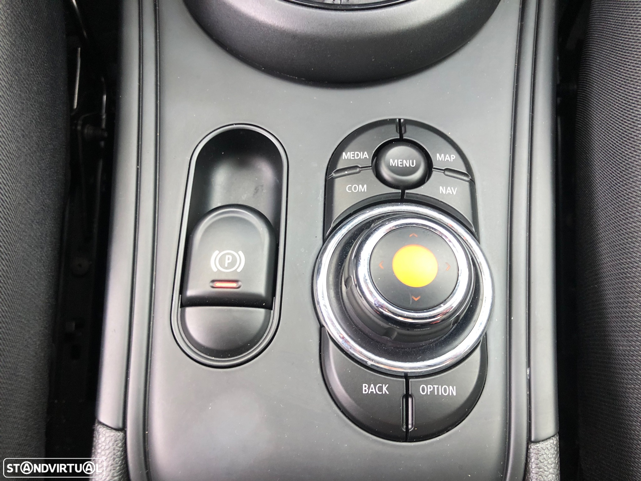 MINI Countryman Cooper SE ALL4 Auto - 22