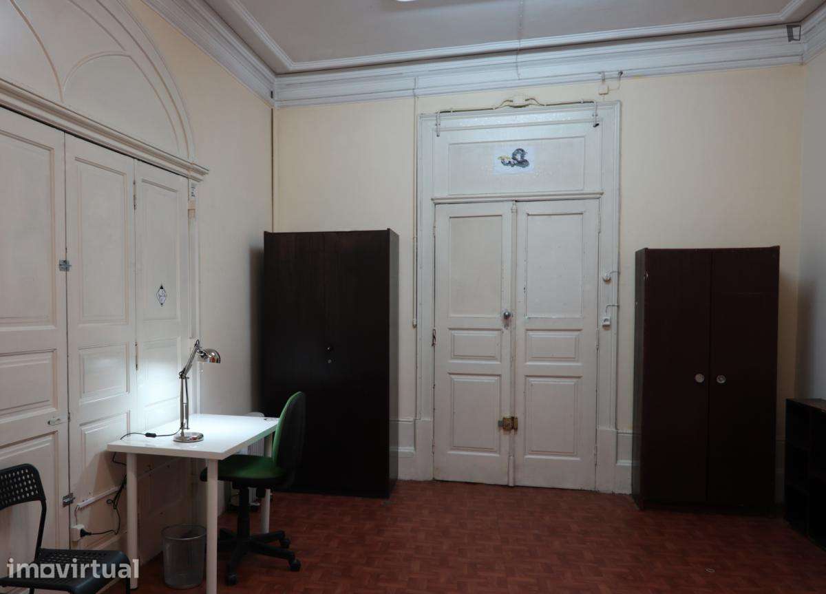 Quarto - localizado em Cedofeita Porto - Grande imagem: 3/23