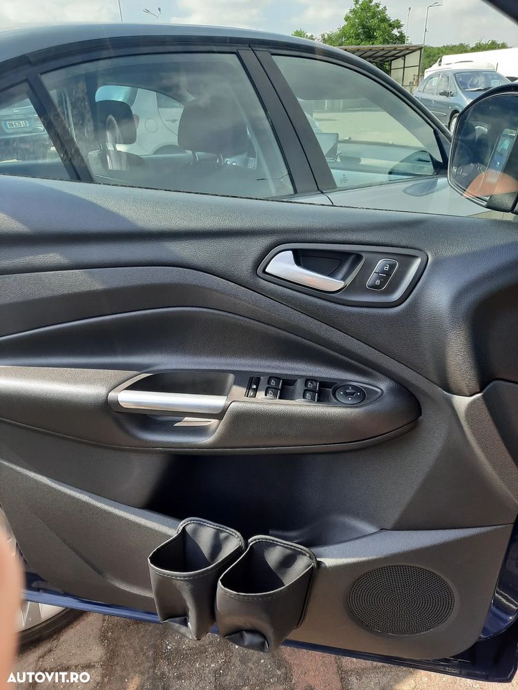 Ford Kuga 1.5 EcoBoost 2WD Trend - 8