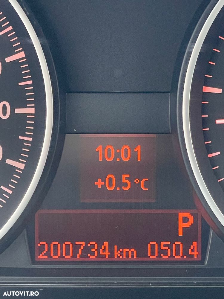 BMW Seria 1 118d Aut. - 9