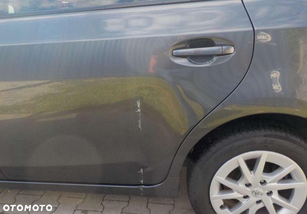 Toyota Prius+ - 11