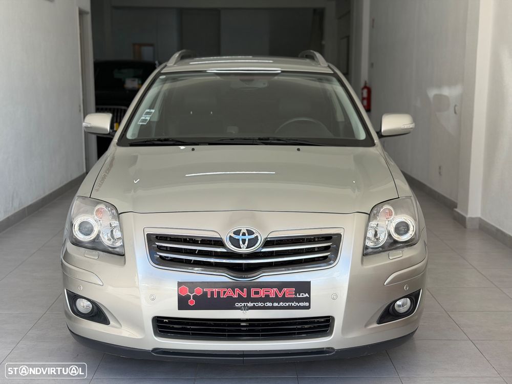 Toyota Avensis SW 2.2 D-CAT Sol+GPS - 2