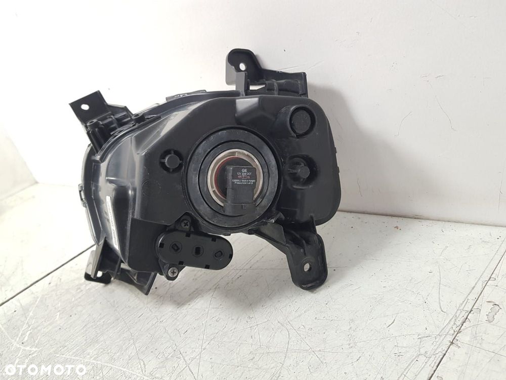 HALOGEN PRAWY PRAWA KIA XCEED CEED III 3 18-21r 92202J7000 92202-J7000 - 6