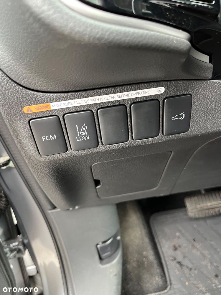 Mitsubishi Outlander 2.2 DI-D 4WD Automatik Diamant Edition - 26