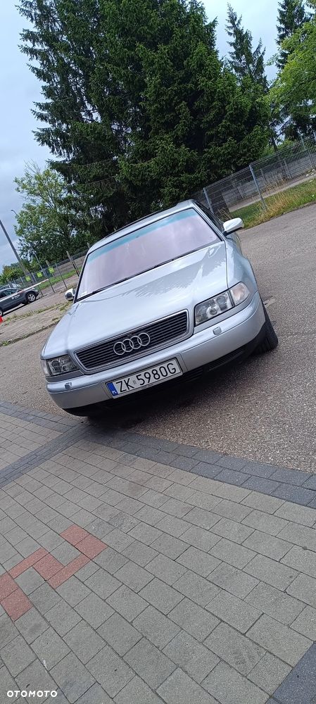 Audi A8 3.7 Quattro Tiptronic - 3