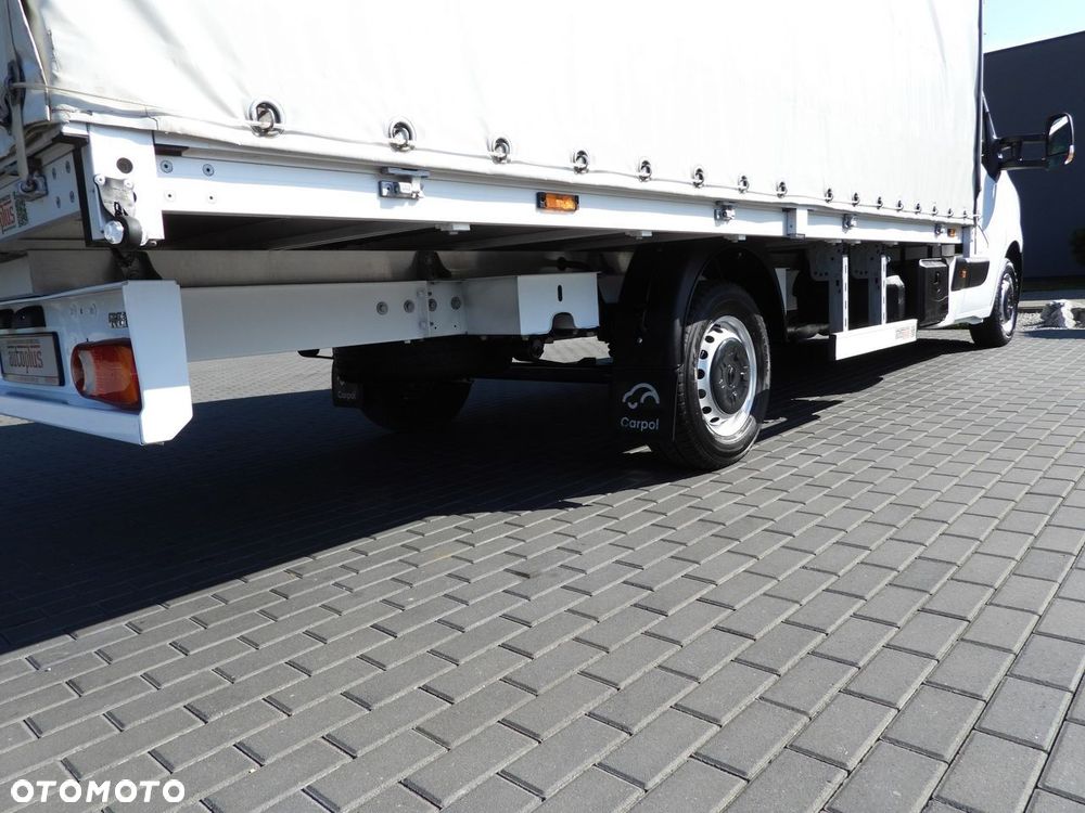 Renault MASTER PLANDEKA 10 PALET TEMPOMAT LEDY PNEUMATYKA KLIMATYZACJA  165KM - 17