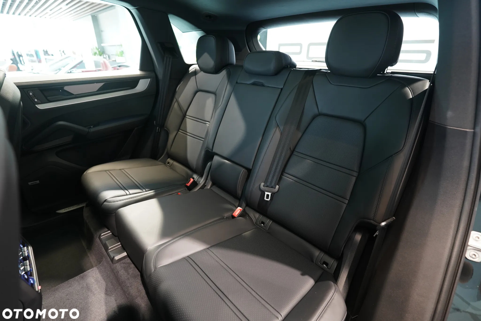 Porsche Cayenne E-Hybrid PHEV - 11
