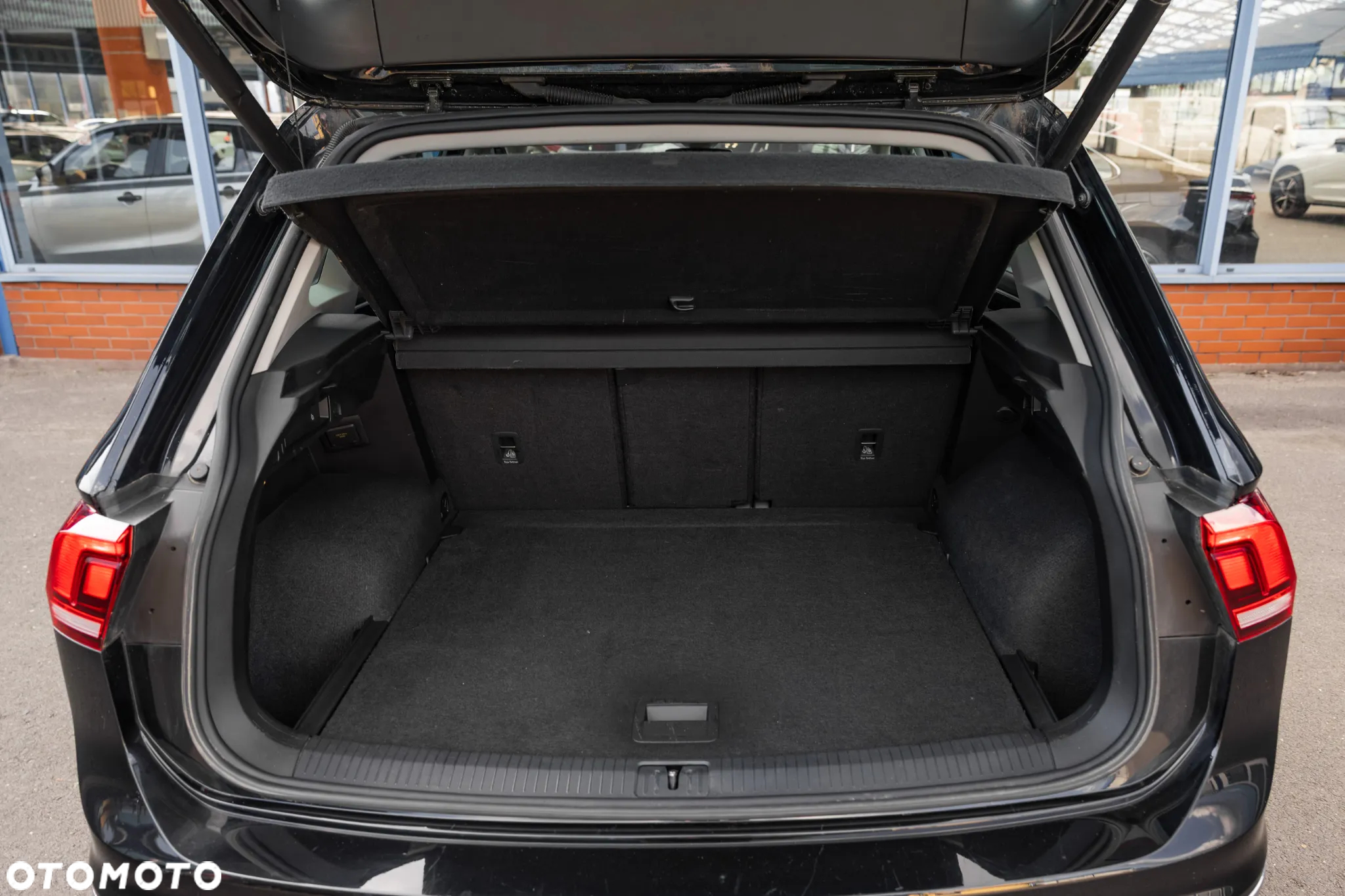 Volkswagen Tiguan 2.0 TDI Life DSG - 27