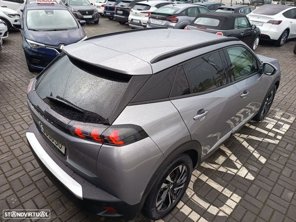 Peugeot e-2008 50 kWh Allure - 10