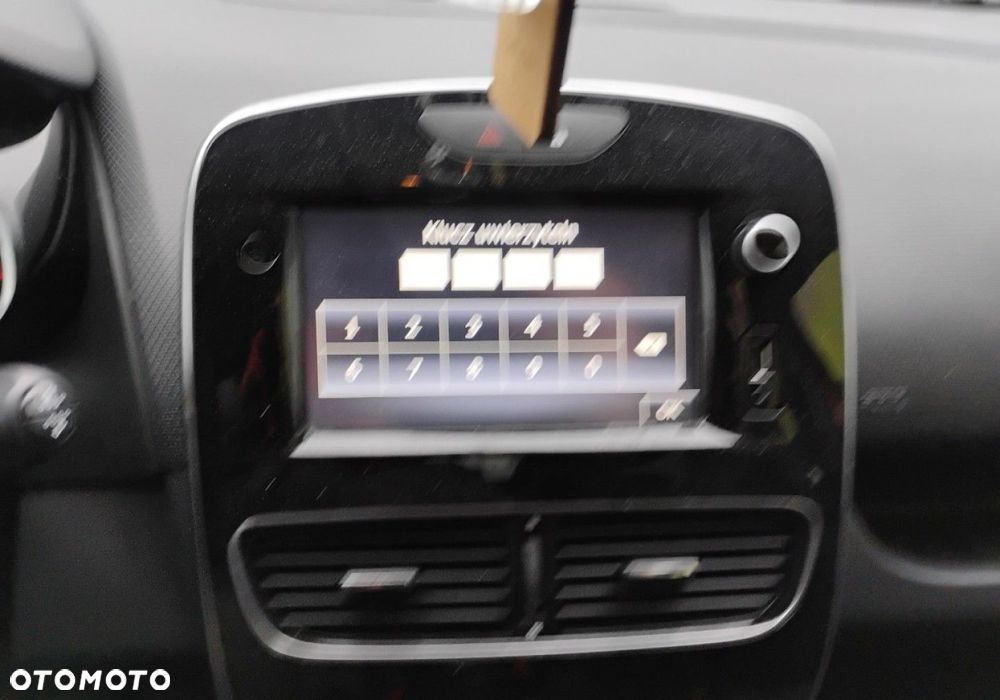 Renault Clio - 14