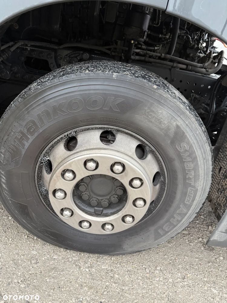 Mercedes-Benz Actros 1845 StreamSpace - 10