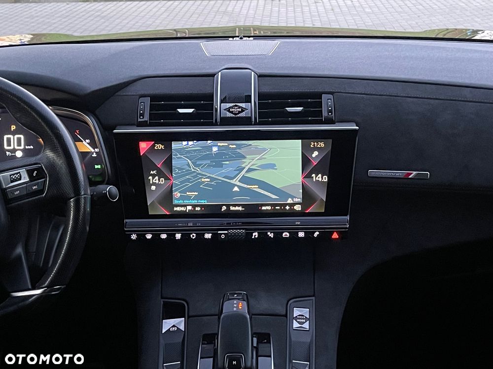 DS Automobiles DS 7 - 24
