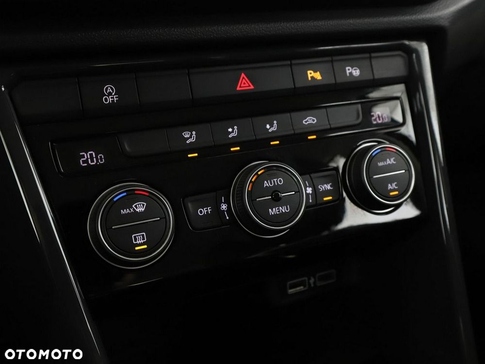 Volkswagen T-Roc 1.5 TSI ACT Advance - 29