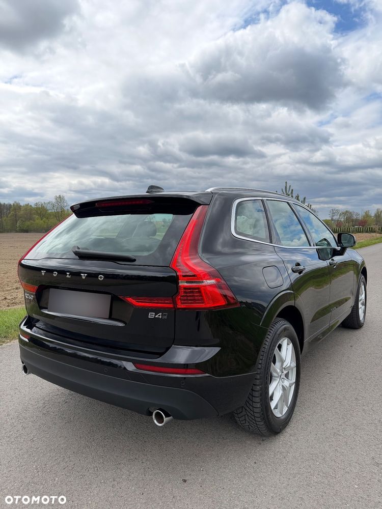 Volvo XC 60 - 4