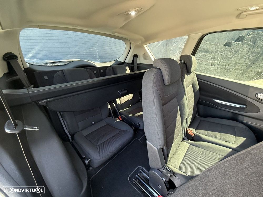 Ford S-Max 2.0 TDCi Titanium 7L Aut. - 4