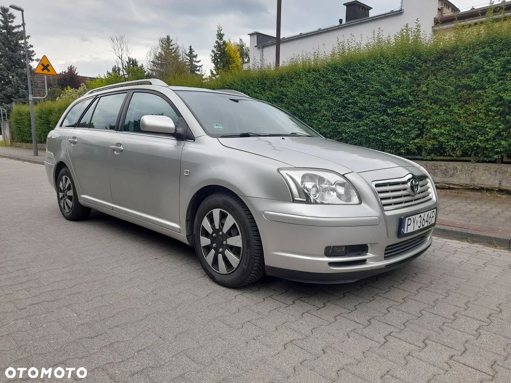 Toyota Avensis 1.8 VVT-i Edition - 1