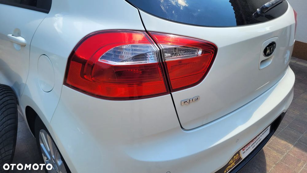 Kia Rio 1.4 Dream Team Edition - 7