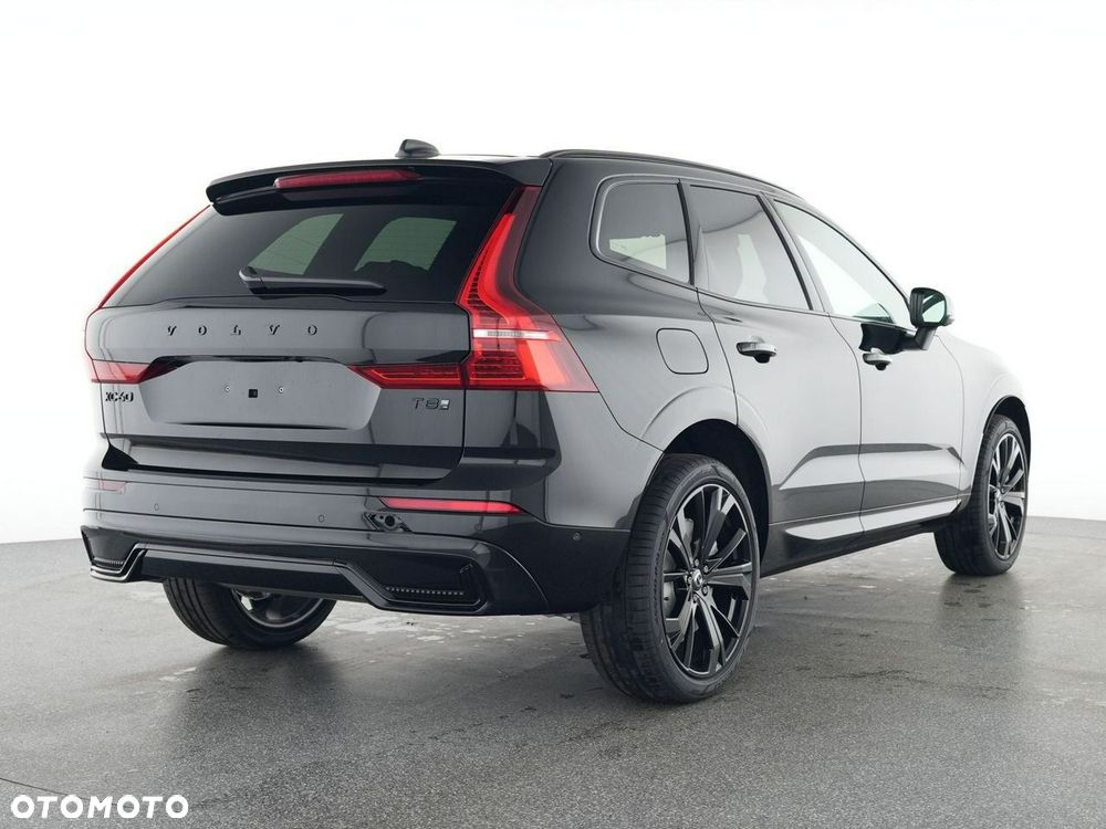 Volvo XC 60 T8 Plug-In Hybrid AWD Plus Black Edition - 2