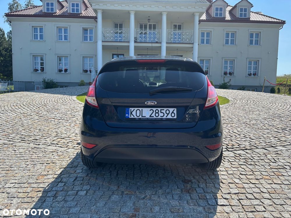 Ford Fiesta - 8
