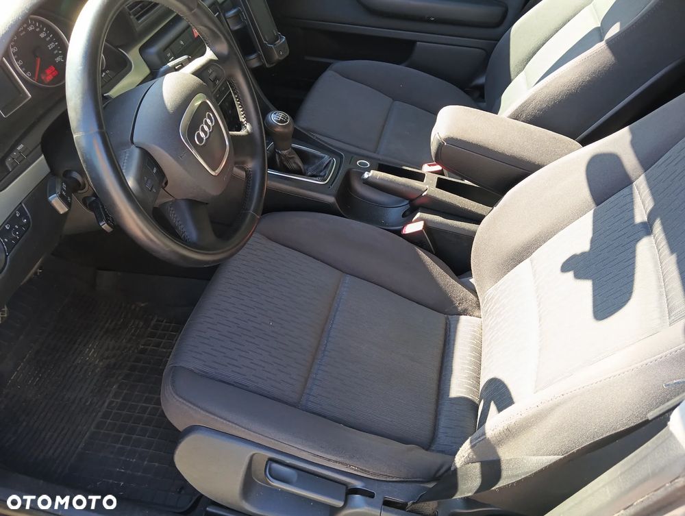 Audi A4 Limousine 1.9 TDI - 11