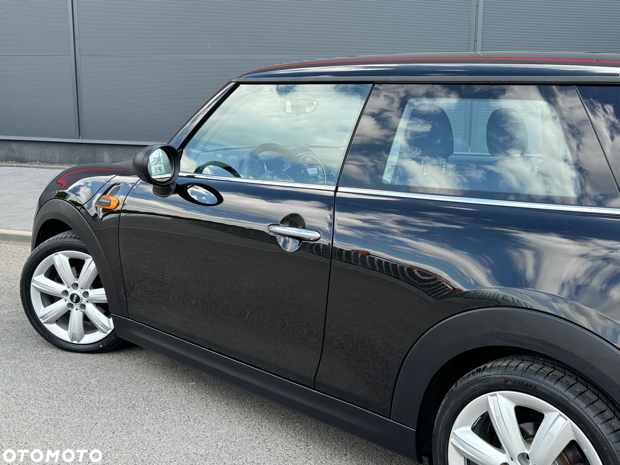 MINI ONE Standard - 11