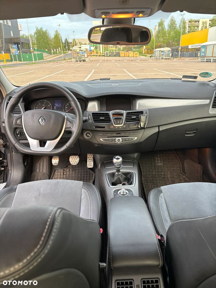 Renault Laguna 2.0 dCi Bose Edition - 14
