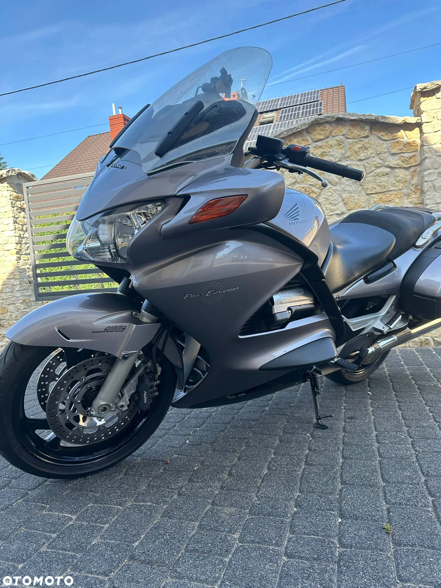 Honda ST - 2