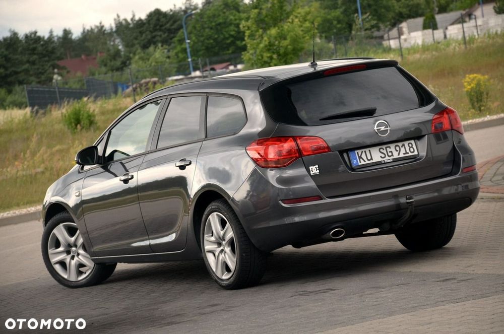 Opel Astra - 11
