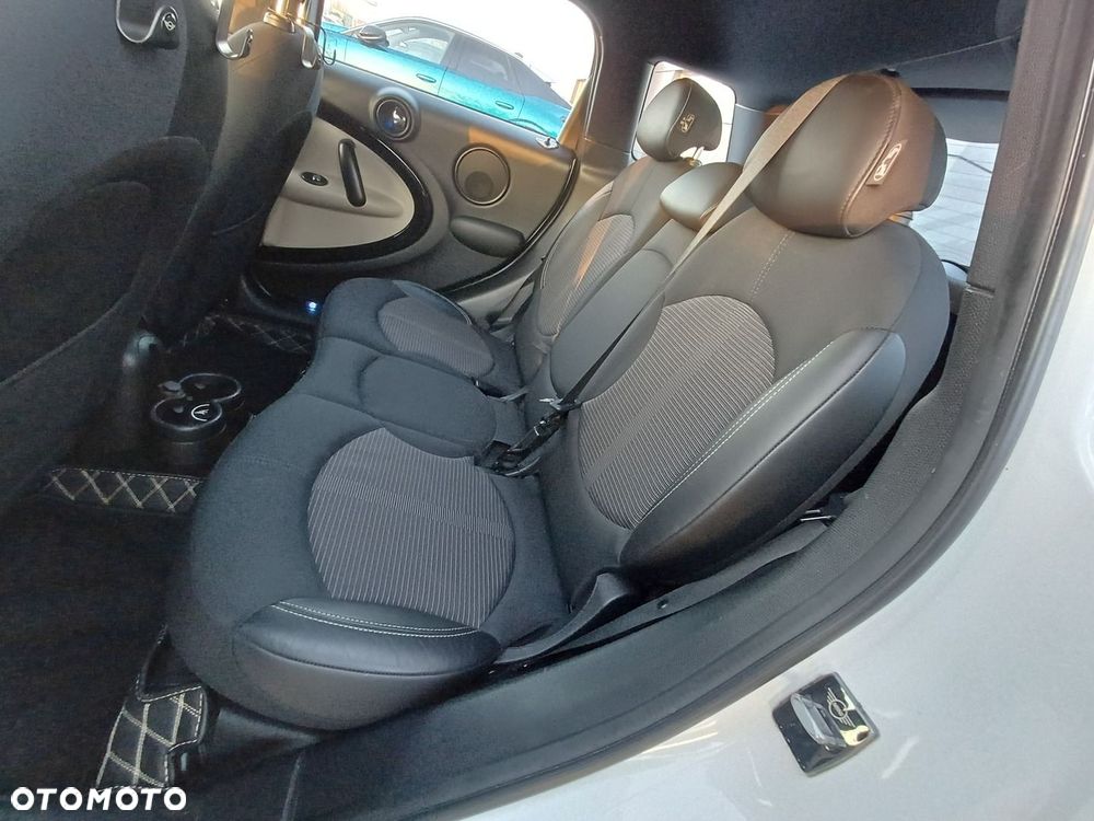 MINI Countryman - 24