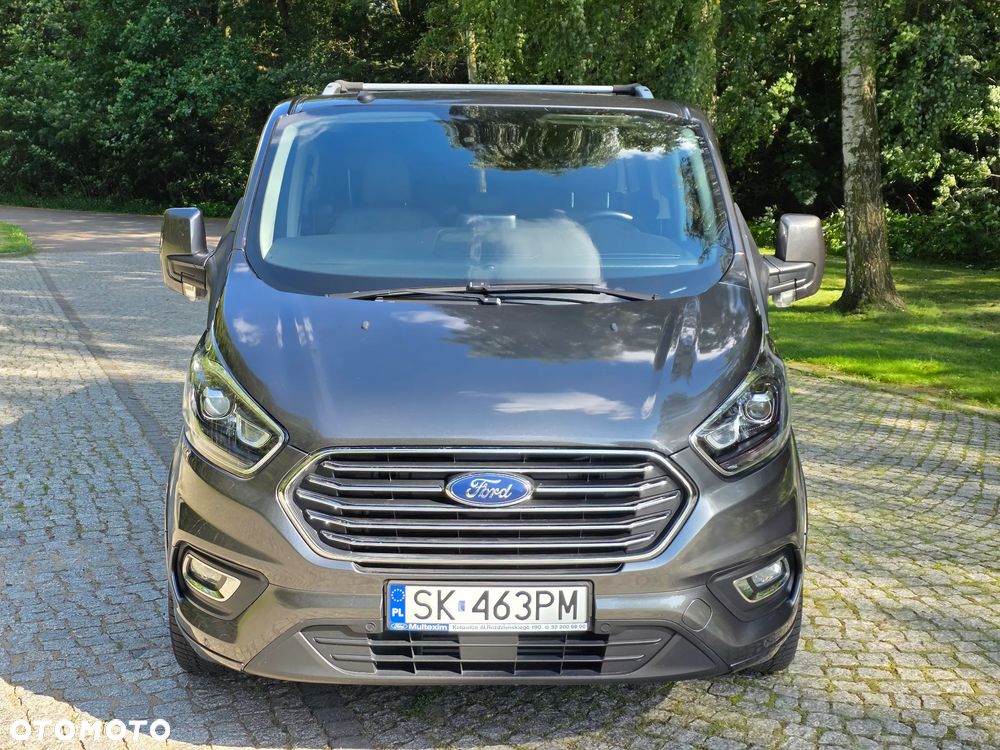 Ford Tourneo Custom - 2