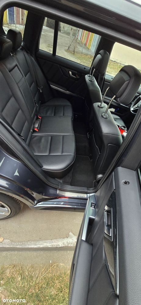 Mercedes-Benz GLK - 24