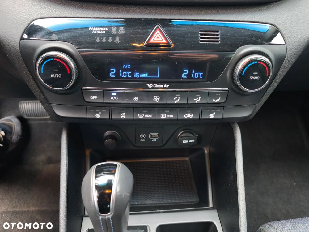 Hyundai Tucson 2.0 CRDI 4WD Automatik Style - 9