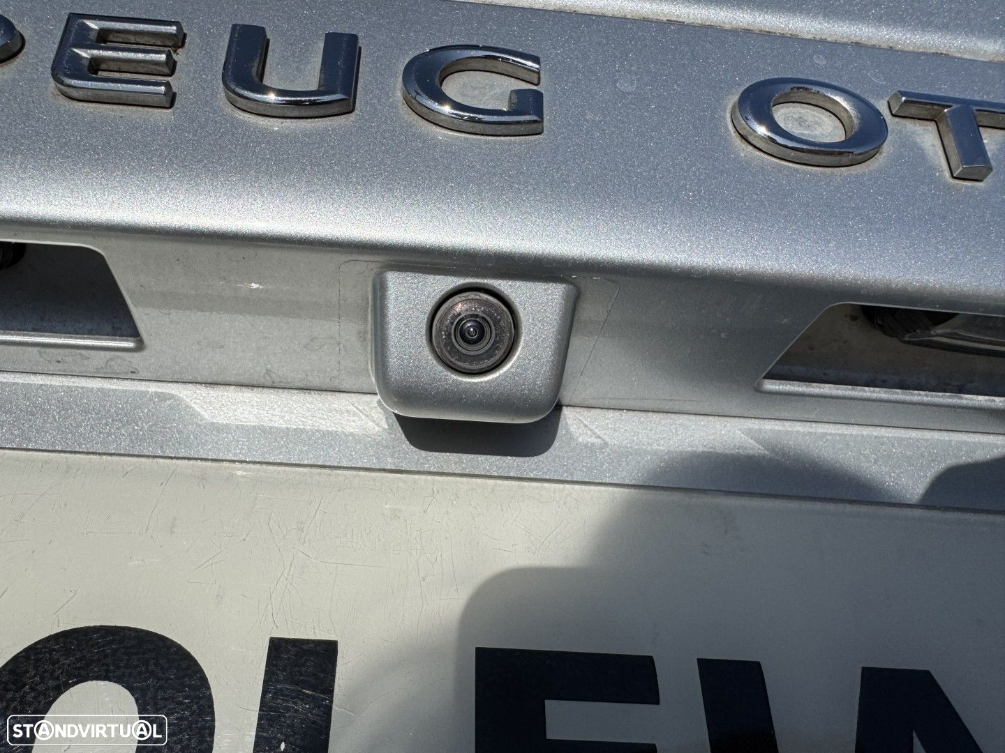 Peugeot Traveller 1.6 BlueHDi L2H1 Allure Standard - 22