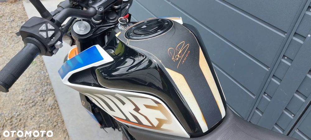KTM Duke 125 - 15