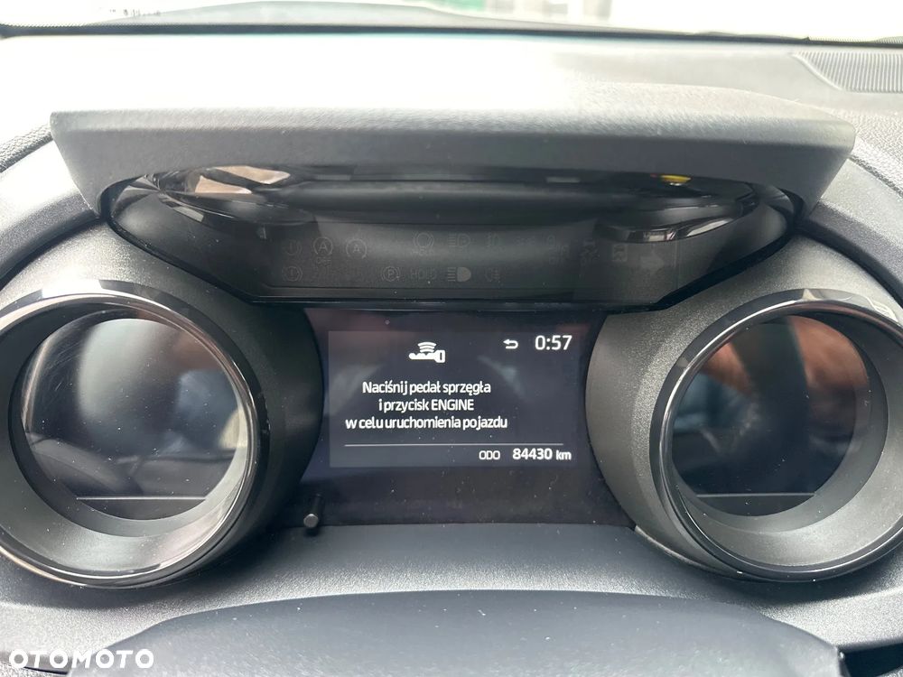 Toyota Yaris 1.5 Style - 26