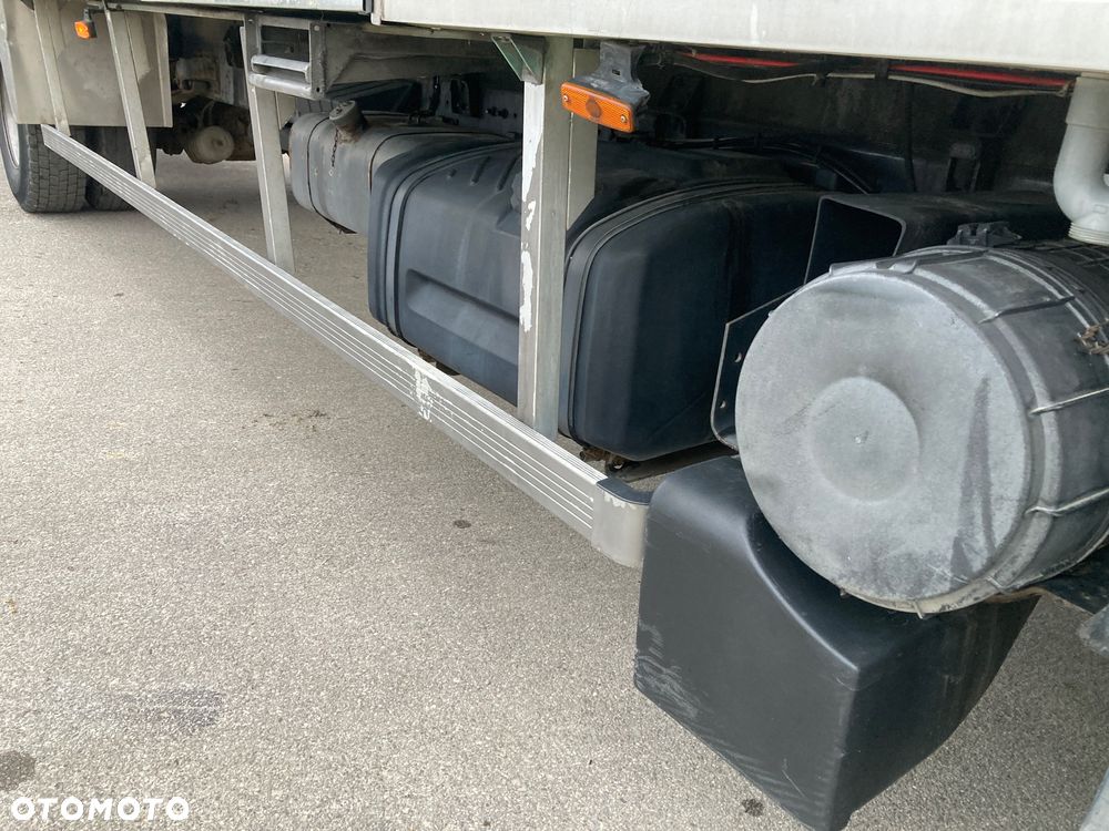 Renault Premium - 14