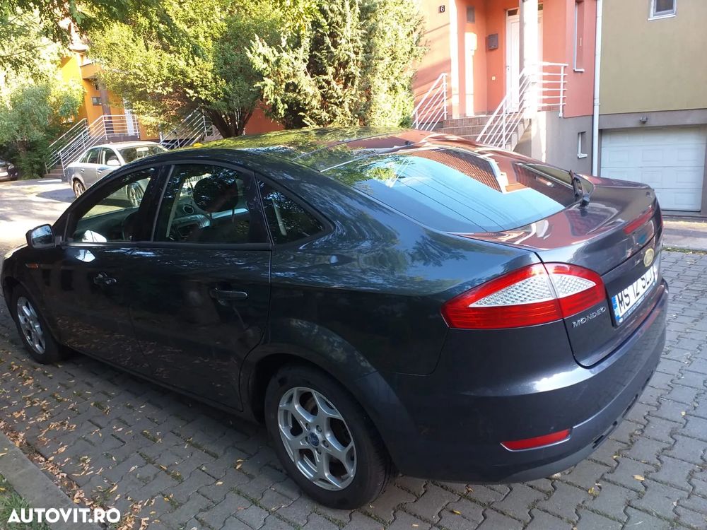 Ford Mondeo 2.0 TDCi Trend - 3