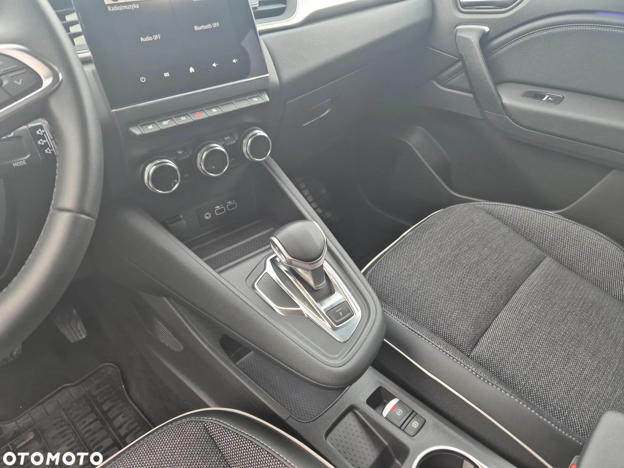 Renault Captur - 15
