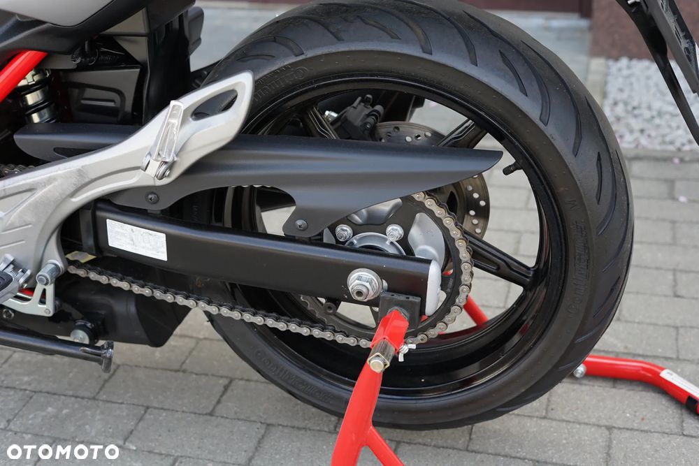 Suzuki Gladius - 26
