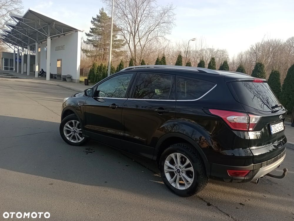 Ford Kuga 1.5 EcoBoost 2x4 Black & Silver - 3