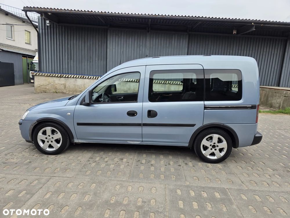 Opel Combo Tour - 9