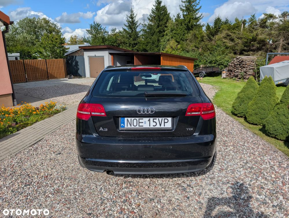Audi A3 Sportback - 5