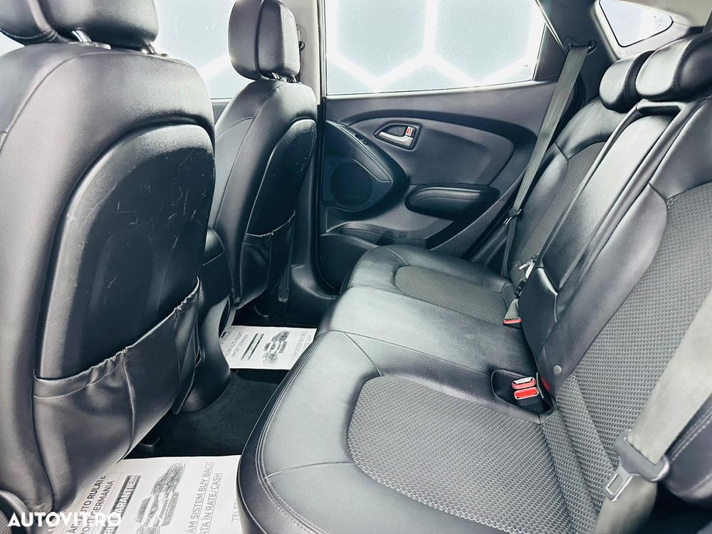 Hyundai ix35 1.7 CRDI 2WD blue Style - 16