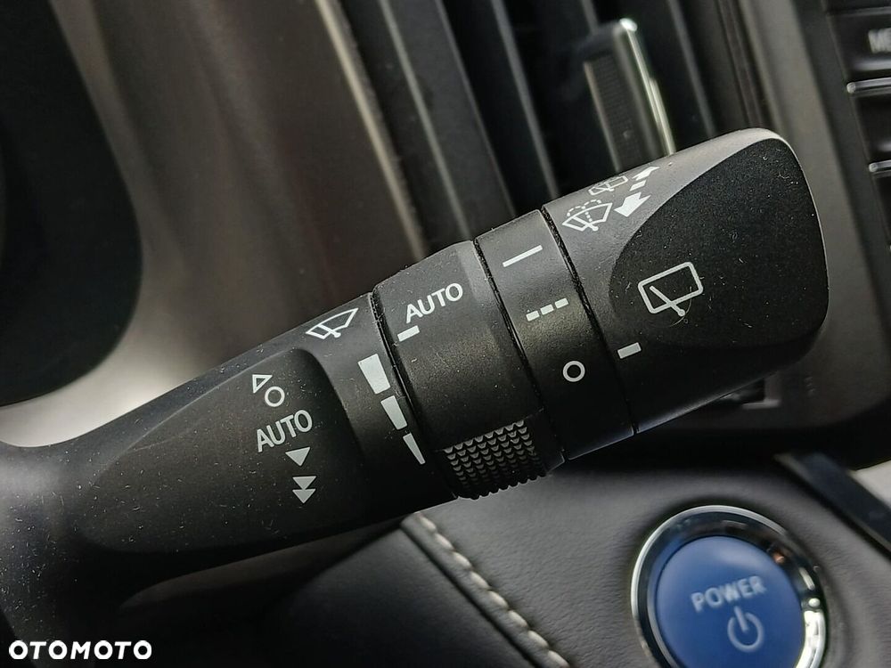 Toyota RAV4 Hybrid Premium 4x2 - 33