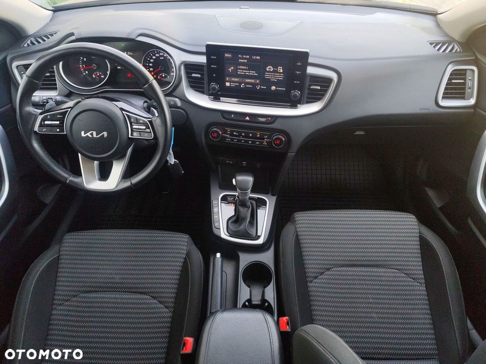 Kia XCeed 1.5 T-GDI M DCT - 12