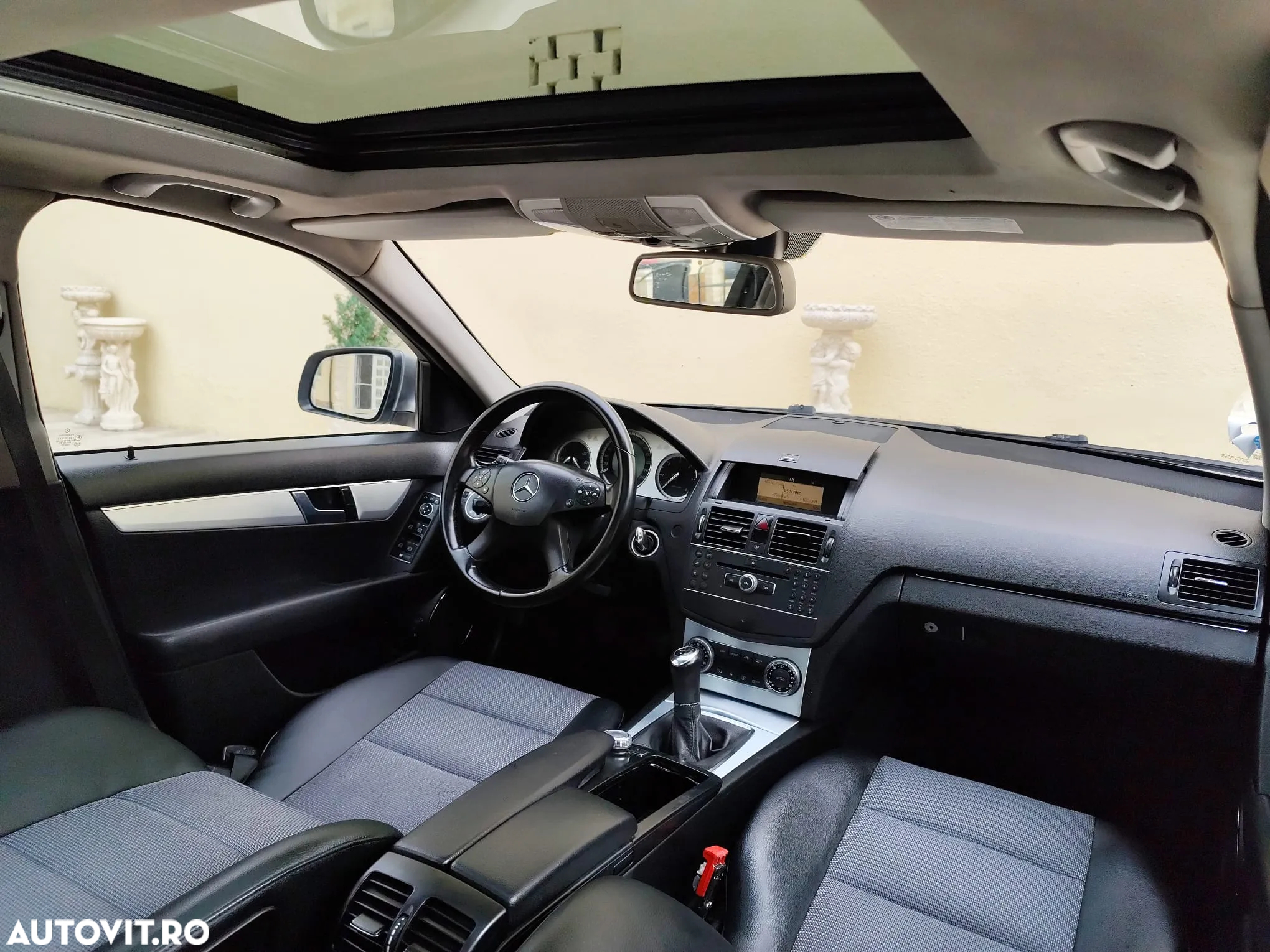 Mercedes-Benz C - 11
