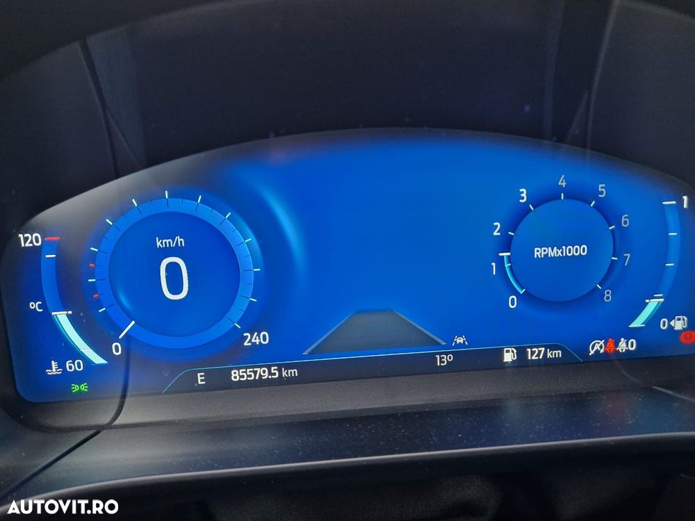 Ford Kuga 1.5 EcoBoost FWD Titanium - 6